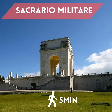 Appartamento Centro Mansarda Con Balcone E Giardino Asiago