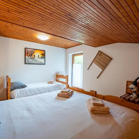 Centro Mansarda Con Balcone E Giardino * Asiago