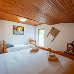 Centro Mansarda Con Balcone E Giardino * Asiago